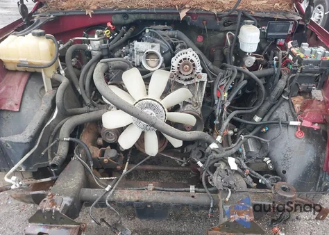 2004 Chevrolet Suburban 1500 Lt from USA, damaged, VIN 1GNFK16T14J167213